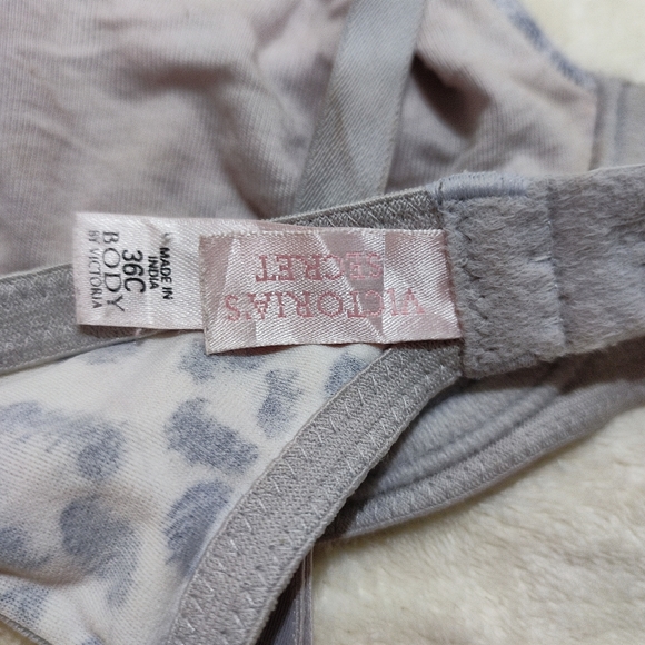 Animal print Victoria's Secret bra - Picture 3 of 4